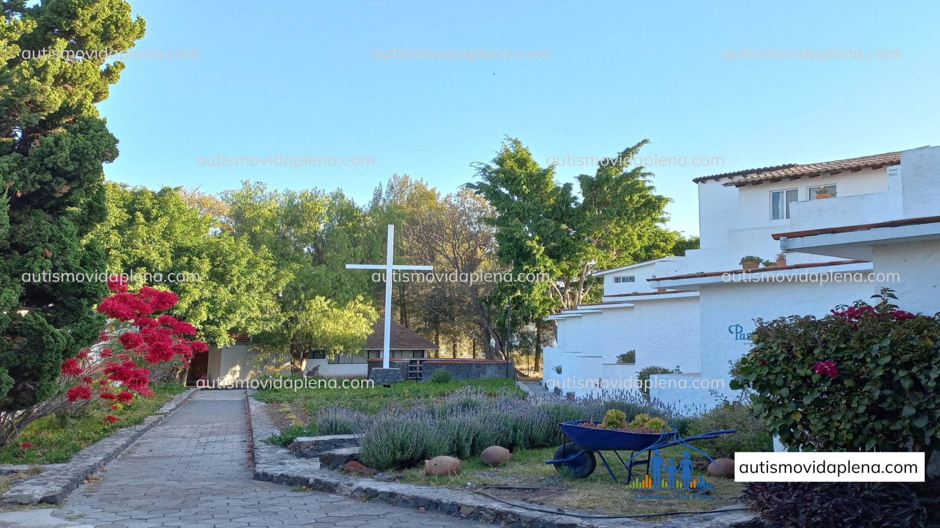 Centro integral de atención, acogida y acompañamiento para personas autistas y sus familias en México.