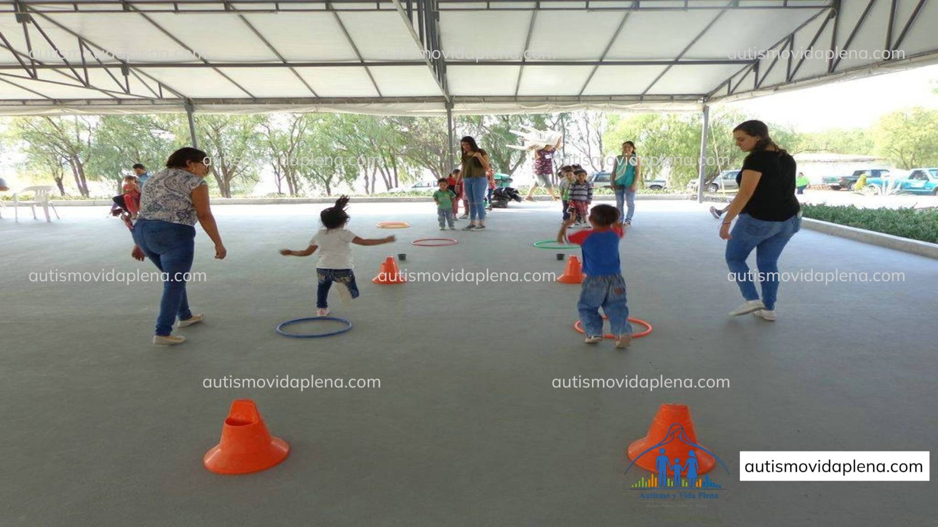 Centro integral de atención, acogida y acompañamiento para personas autistas y sus familias en México.